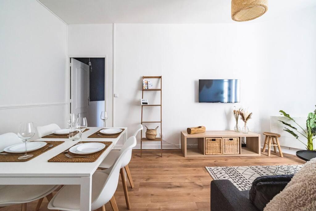 Le Cosy - 2 Chambres - Hyper Centre Reims Eksteriør billede